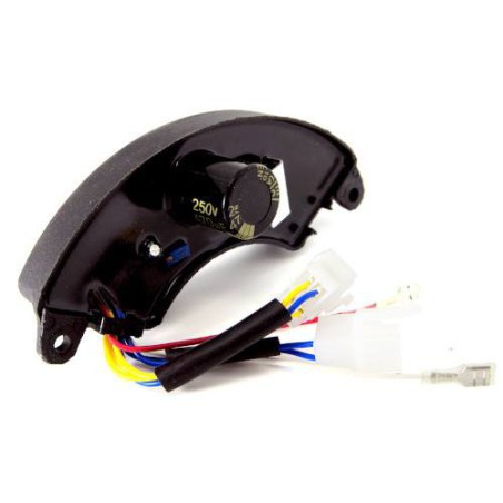 AVR régulateur de tension automatique pour Honda 4-6,5 KW Tripásic